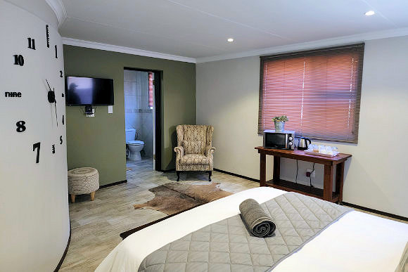 another view of room 13